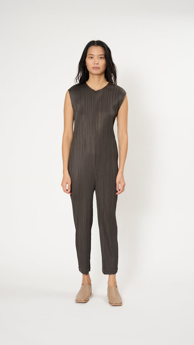 PLEATS PLEASE MONTHLY 6月CHARCOAL GRAY3 PLEATS PLEASE ISSEY MIYAKE - PLEATS PLEASE MONTHLY 6月