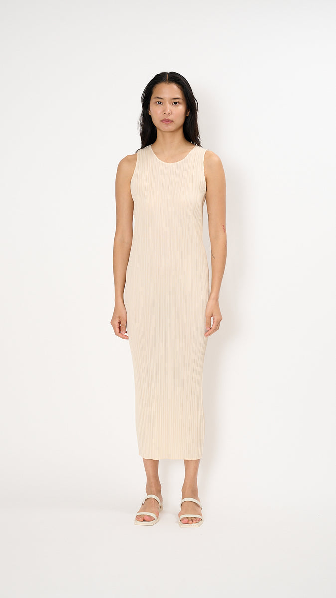 Issey Miyake Pleats Please New Colorful Basics 3 Dress in Issey Miyake Pleats Please New Colorful Basics 3 Dress in