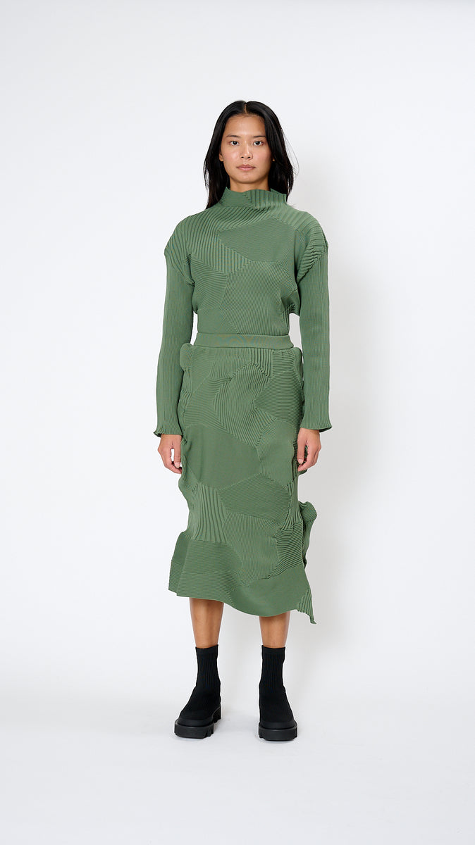 Issey Miyake Kone Kone Skirt in Misty Green – Diamond Dream