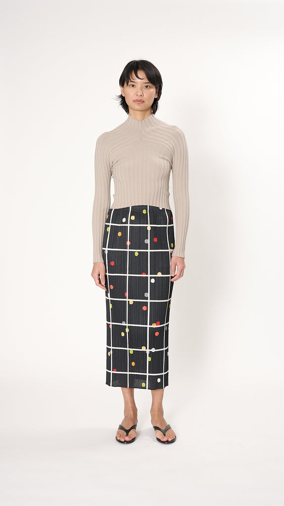 Issey Miyake Pleats Please Crossing Dots Skirt in Black – Diamond