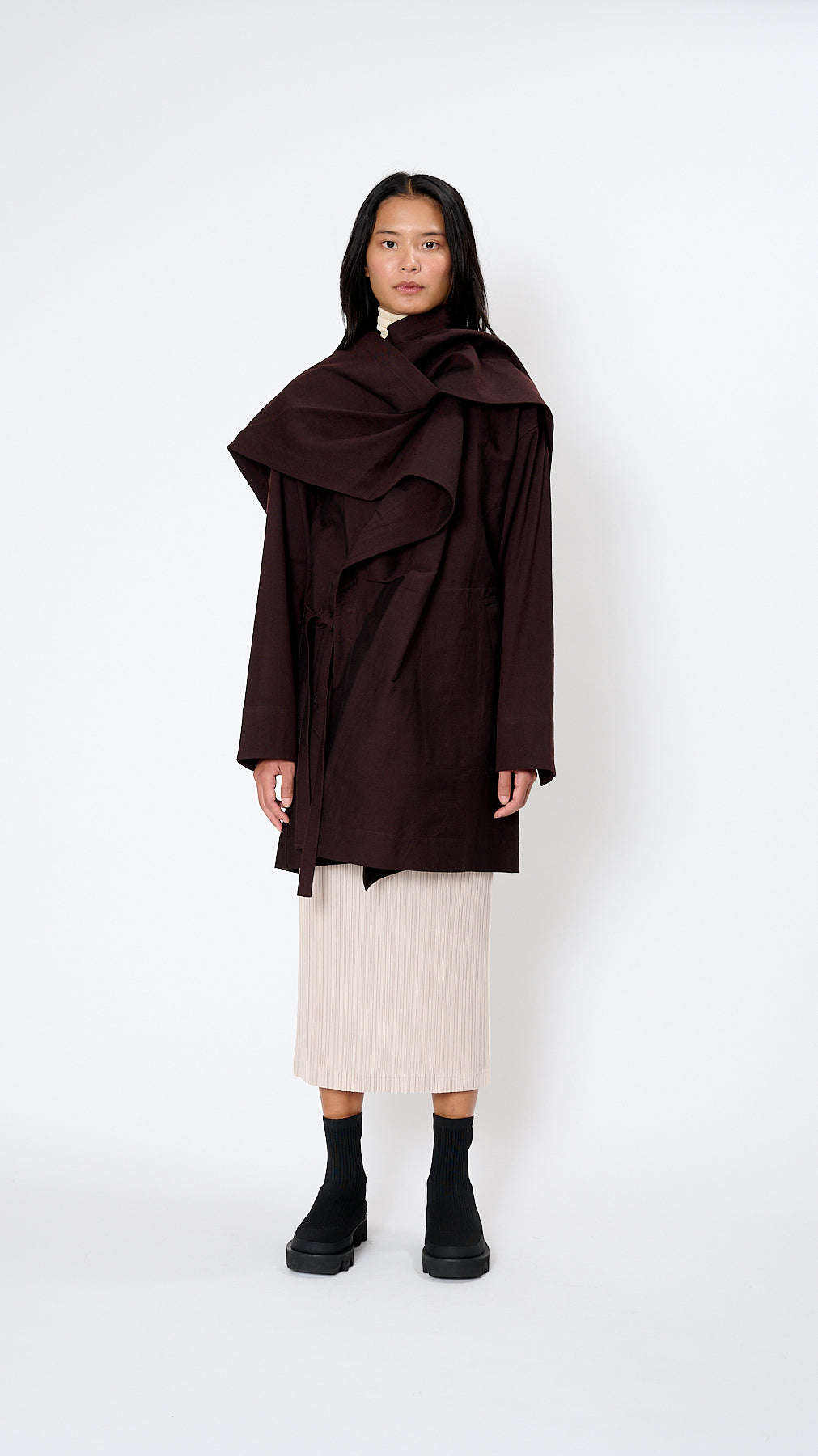 【送料&関税込】Issey Miyake Long Washi Wool Coat In Brown HYBRID WASHI KNIT – ISSEY MIYAKE ONLINE STORE
