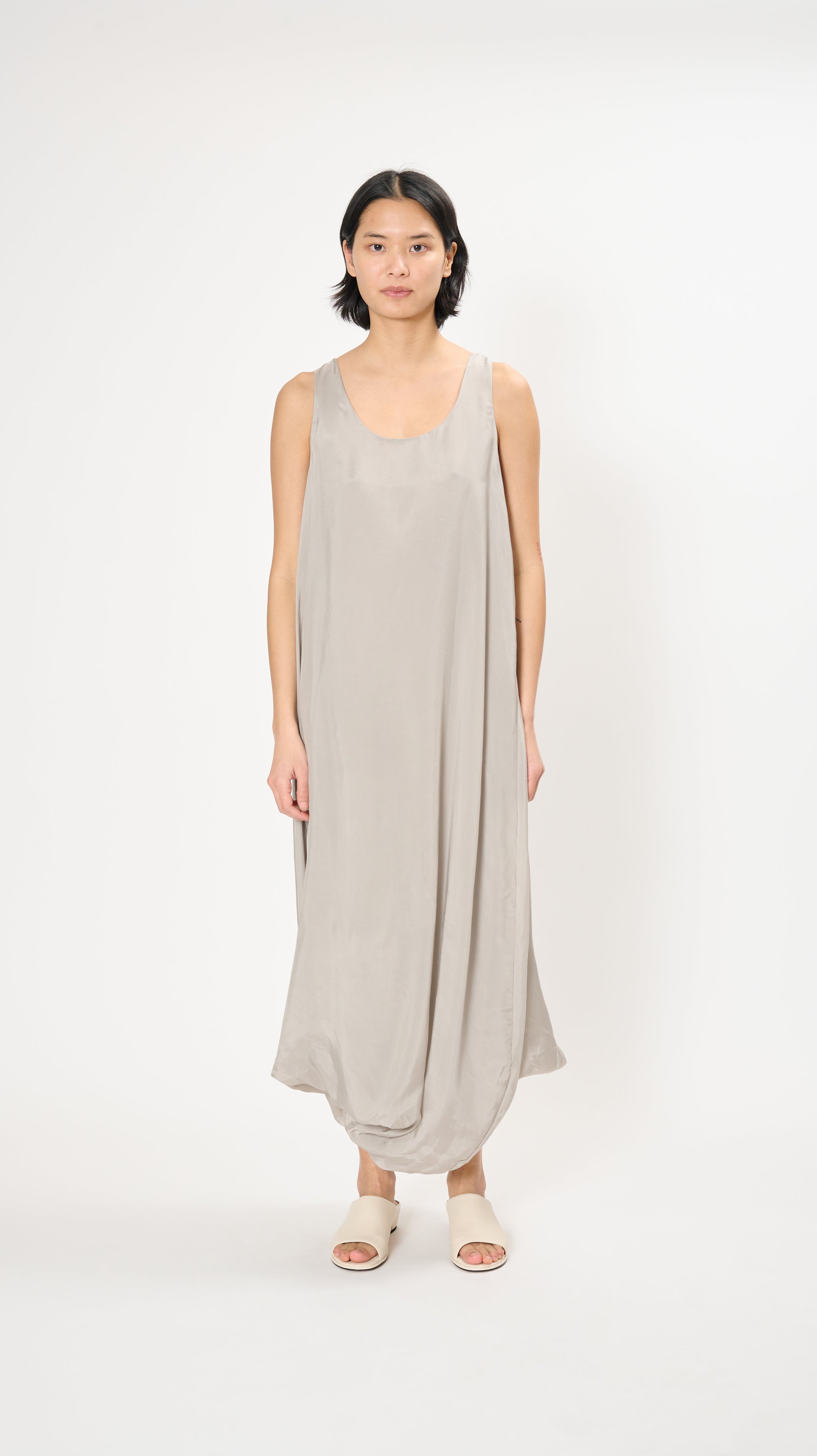 Lauren Manoogian Balloon Dress in Pewter – Diamond Dream