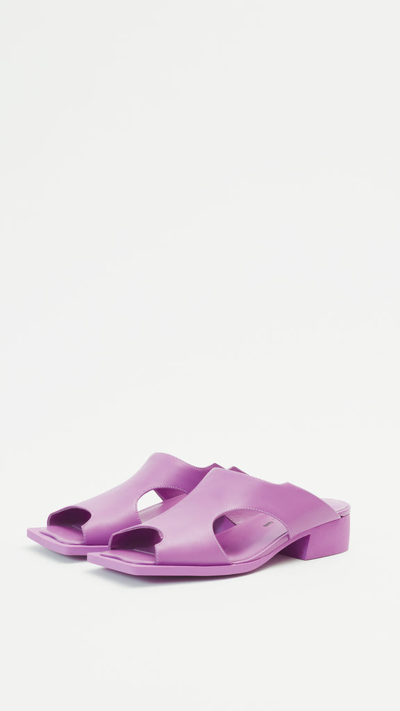 Issey Miyake x United Nude Fin Shoe in Purple side view
